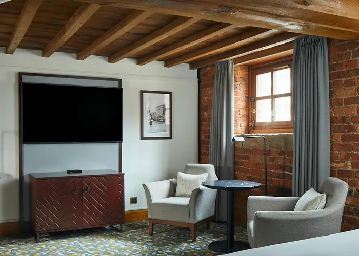 Superior King Room